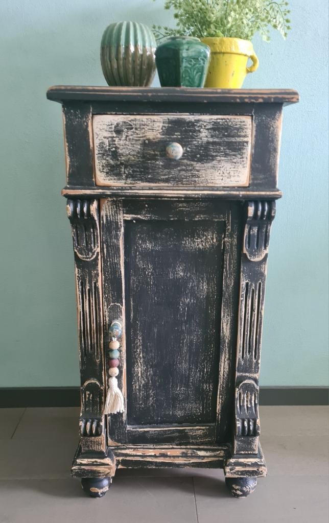 Brocante kastje bijzetkastje nachtkastje landelijk zwart, Ophalen, Zo goed als nieuw