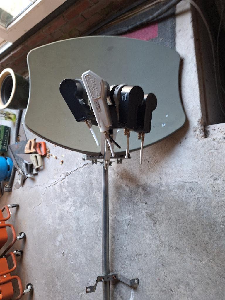 Schotelantenne, Ophalen, Gebruikt, (Schotel)antenne, Overige merken