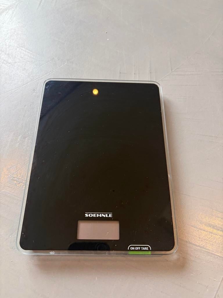 Soehnle digitale keukenweegschaal zwart, Witgoed en Apparatuur, Weegschalen, Keukenweegschaal, 1 tot 500 gram, Ophalen of Verzenden