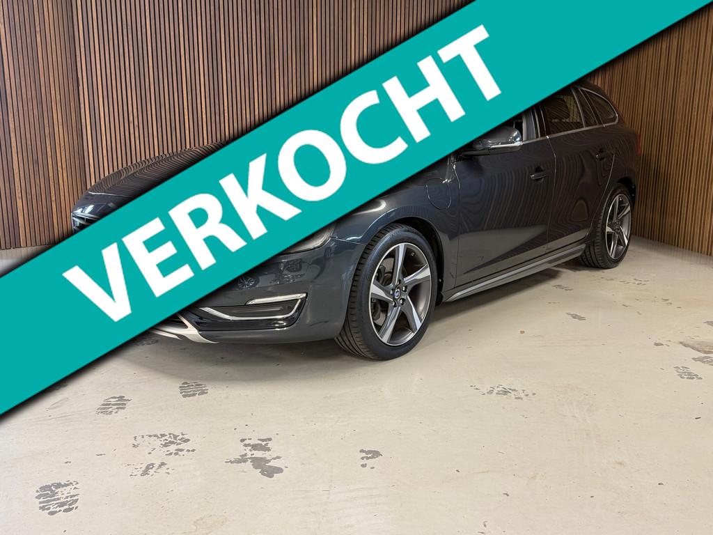 Volvo V60 2.4 D6 AWD Plug-In Hybrid Summum - Open dak - Came, Automaat, Met garantie (alle), Vierwielaandrijving, Startonderbreker