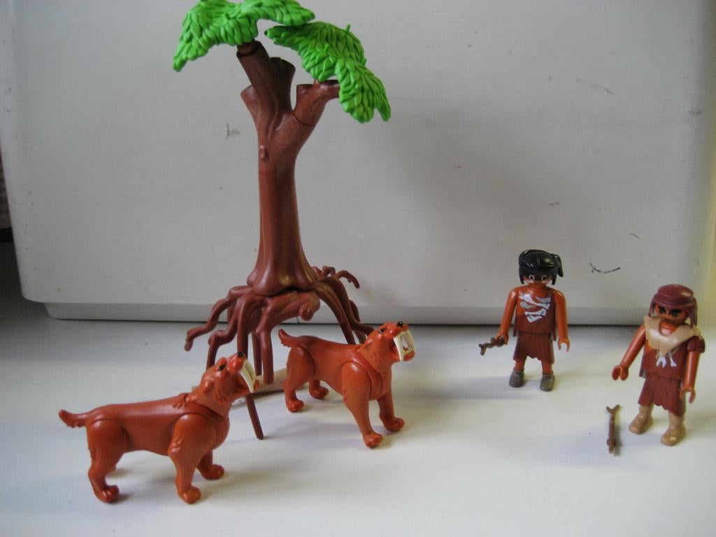 playmobil prehistorie sabeltandtijgers met holbewoners, Ophalen of Verzenden, Zo goed als nieuw