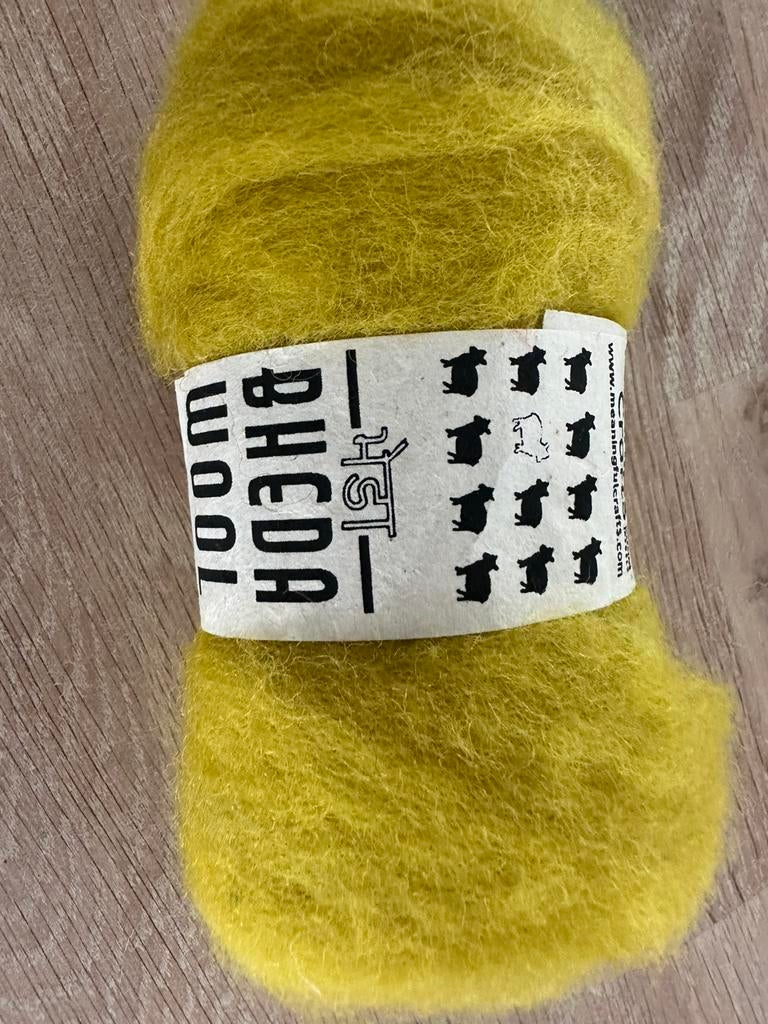 Bheda wol meaningful crafts wol schapenwol prikvilt vilt, Hobby en Vrije tijd, Ophalen of Verzenden, Nieuw, Overige typen, Wolvilt