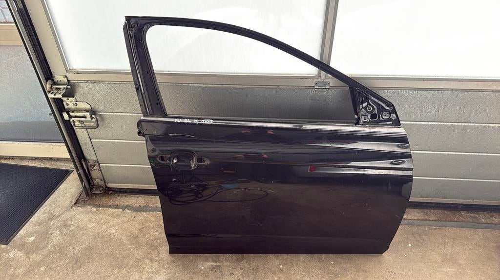 Volkswagen polo 2G Portier rechts voor taigo, Ophalen of Verzenden