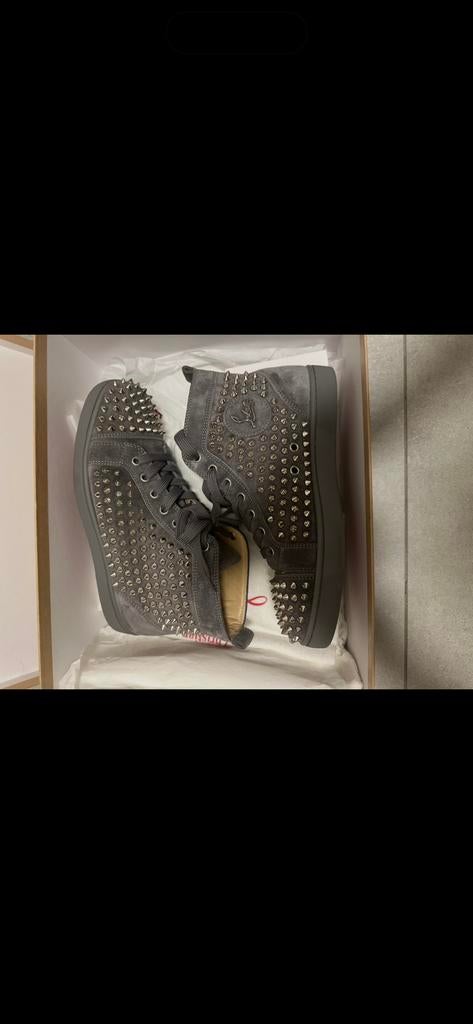 Louboutin, Zwart, Nieuw, Ophalen of Verzenden, Sneakers of Gympen