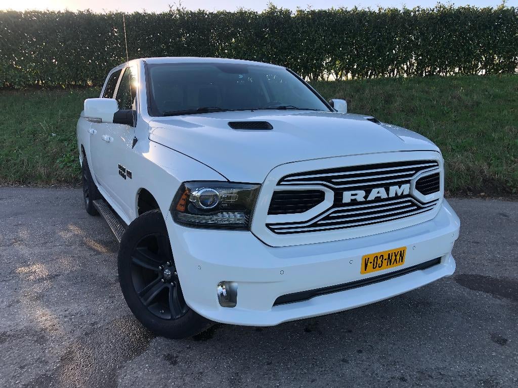 Dodge Ram 1500 SPORT 5.7L V8, MARGE / LPG, Auto's, Automaat, Wit, Leder, Bedrijf