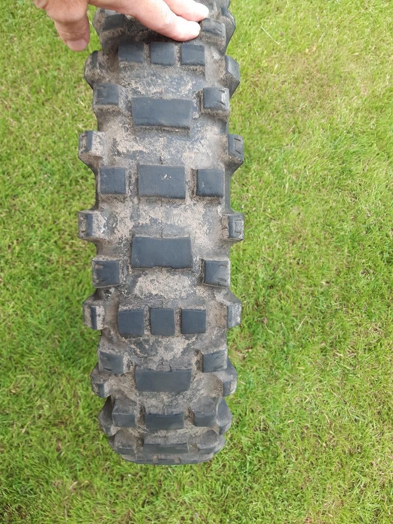 Gebruikte Motorcross band 110 - 100 - 18  Michelin AC 10, Ophalen, Gebruikt
