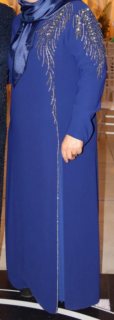 Een keer dragen abiye gelegenheidskleding, Kleding | Dames, Ophalen of Verzenden, Zo goed als nieuw, Blauw, Galajurk