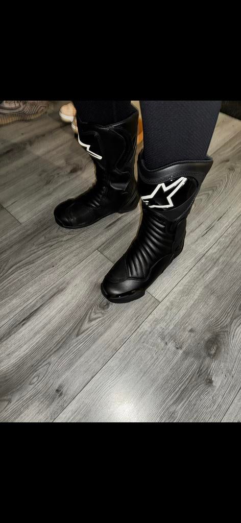 Laminaat gratis ophalen - 130m2, Ophalen, Gebruikt, 50 tot 150 cm, 10 m² of meer