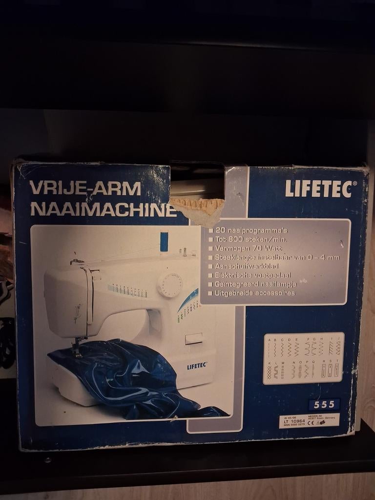 LIFETEC Vrije-Arm Naaimachine 555, Ophalen