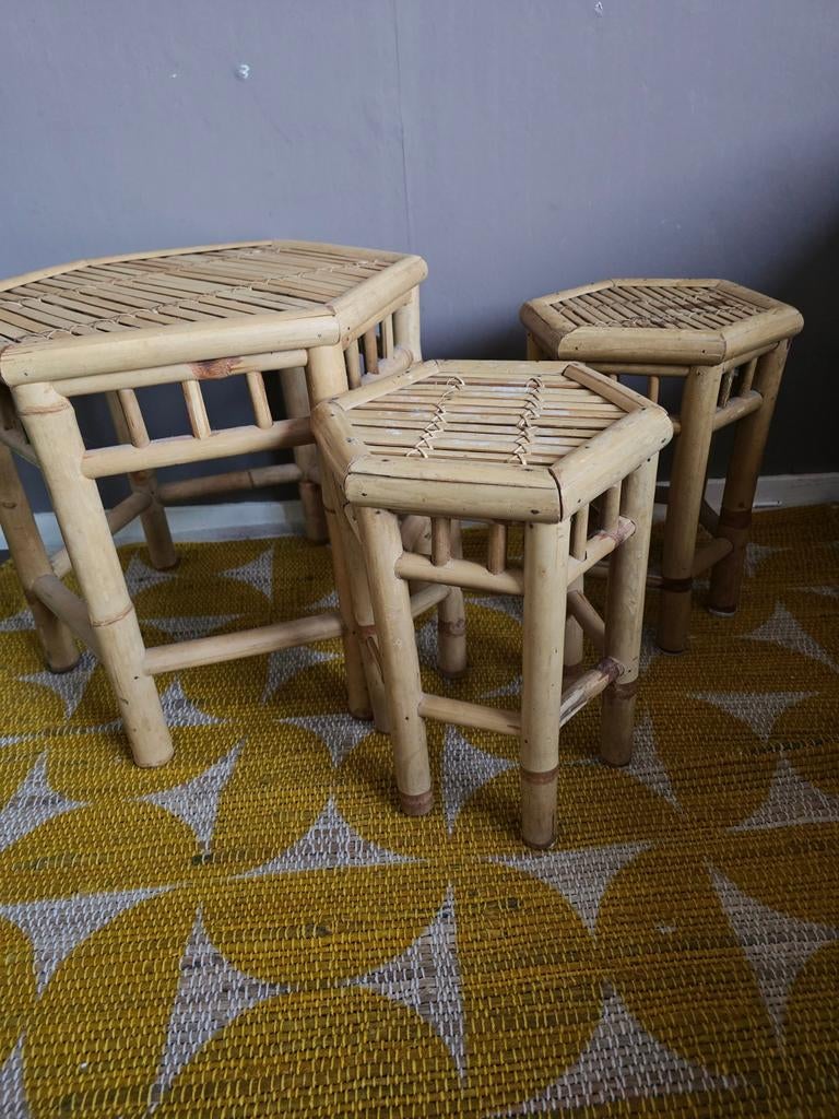 Vintage bamboe nest tafeltjes, Ophalen, Hout