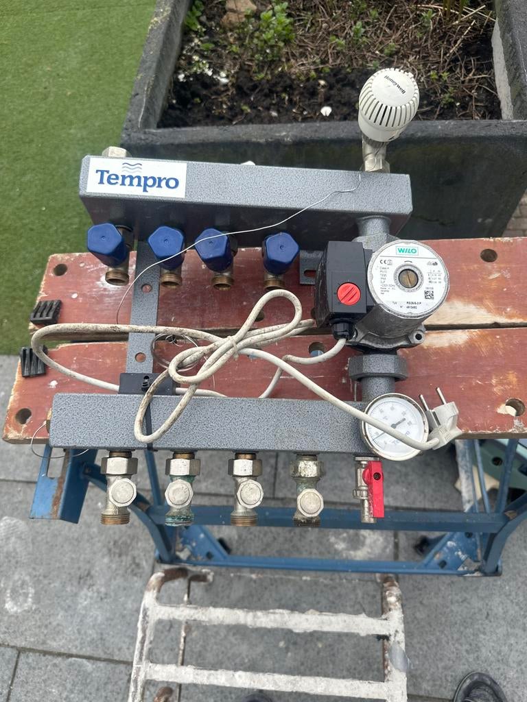 Tempro vloerverwarming verdeler met Wilo pomp, Gebruikt, Minder dan 30 cm, Overige typen, Minder dan 60 cm