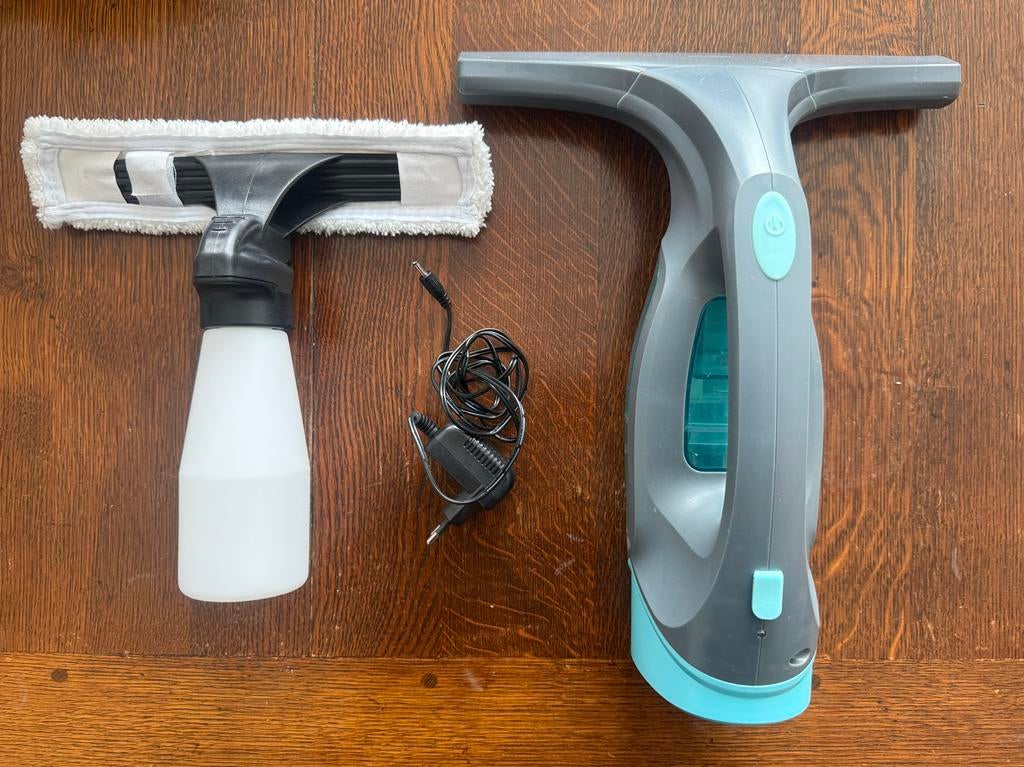 Raamwisser set met spuitfles en oplader, Ophalen of Verzenden, Zo goed als nieuw