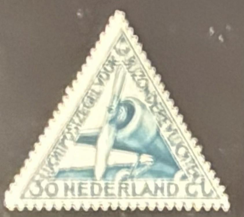 Luchtpostzegel 1928 - LP10 - 30c Vliegtuigmotor - Ongebruikt, Ophalen of Verzenden, T/m 1940