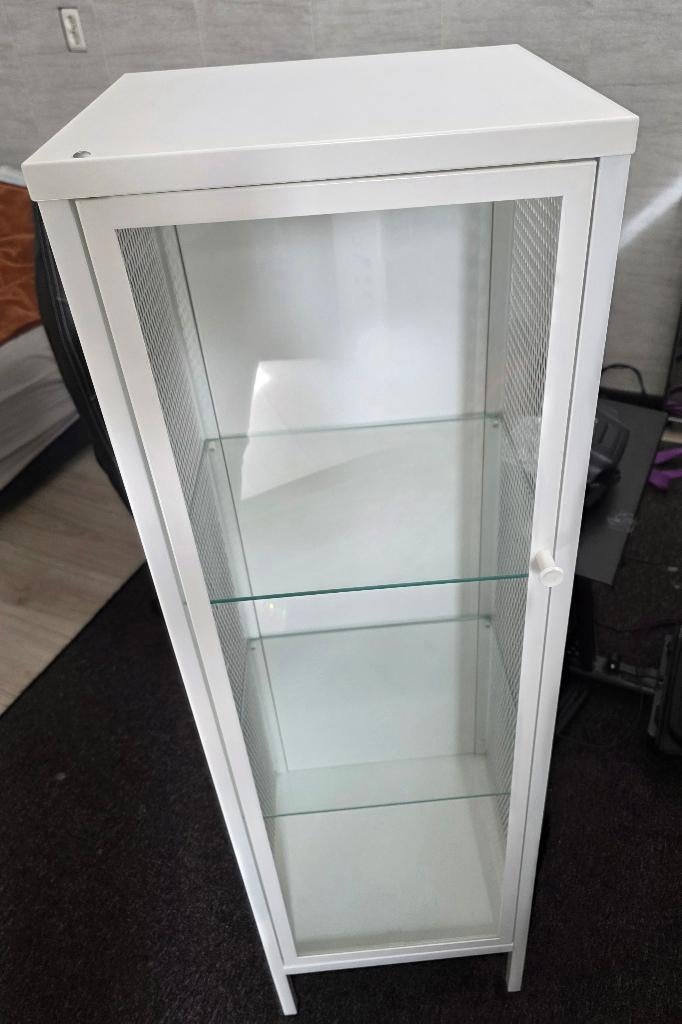 Ikea vitrinekastje, Ophalen, Met plank(en), 50 tot 100 cm, Zo goed als nieuw
