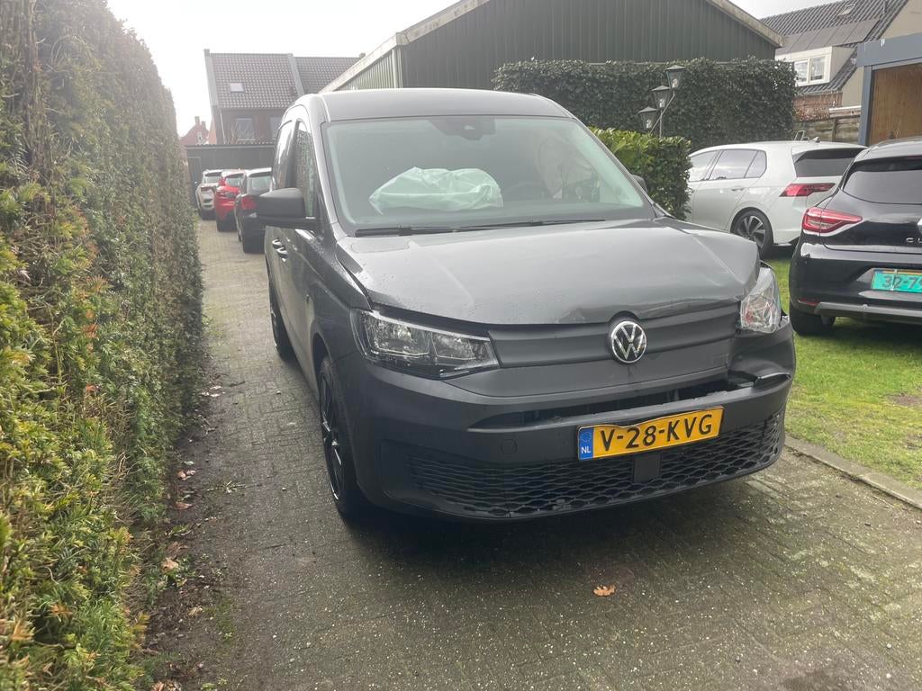 Vw caddy 2.0 tdibj 2024 20000 km, Ophalen of Verzenden, Wit, Benzine, Overige carrosserieën