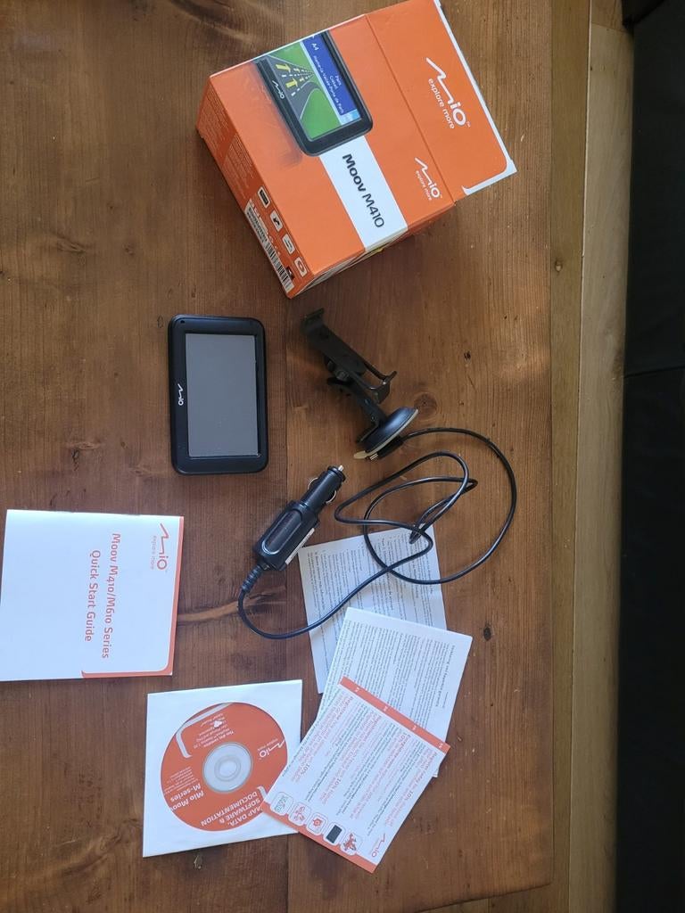 Mio Moov M410 GPS Navigatiesysteem - Compleet in Doos, Auto diversen, Ophalen of Verzenden, Gebruikt