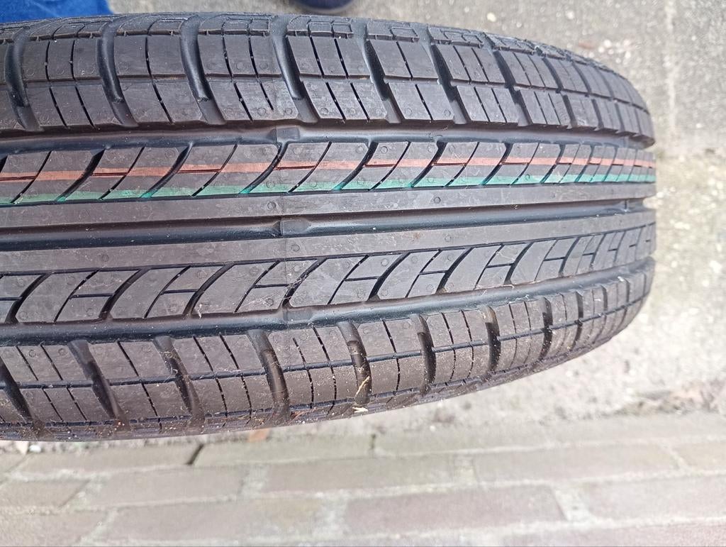 Reserve wiel met nieuwe band is nooit gebruikt, Ophalen of Verzenden, Nieuw