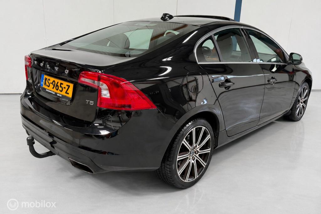 Volvo S60 2.0 T5 Nordic+ 1E EIGENAAR / HARMAN KARDON / LEER, Euro 6, 4 cilinders, 1969 cc, S60