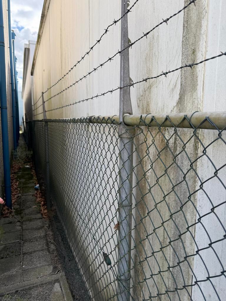 Gaas hekwerk met prikkeldraad, Ophalen of Verzenden, Gebruikt, 10 tot 20 meter, Gaas