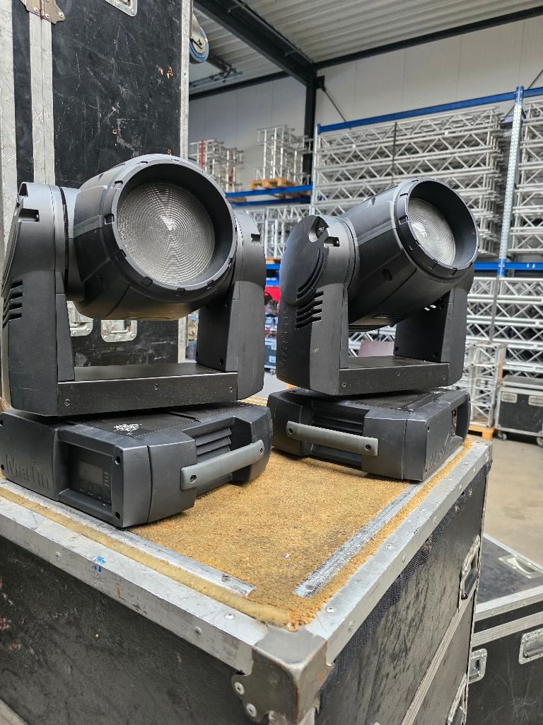 2x Martin MAC 250 wash, Muziek en Instrumenten, Licht en Laser, Ophalen, Gebruikt, Licht, Kleur