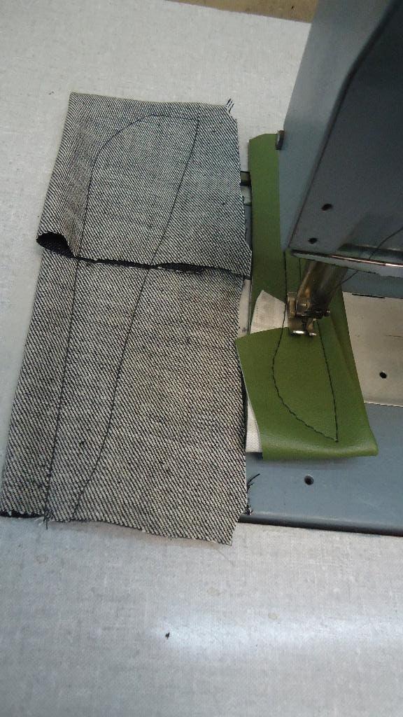 Industrie Naaimachine Adler 2 Voudig transport, Overige merken, Gebruikt, Ophalen of Verzenden, Naaimachine