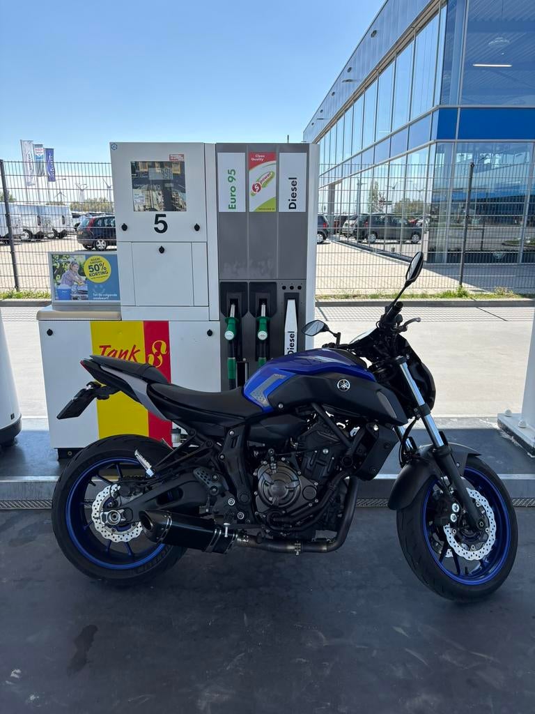 Yamaha MT- 07 35kw, 2 cilinders, Sportuitlaat, Particulier, Minimaal motorrijbewijs A2