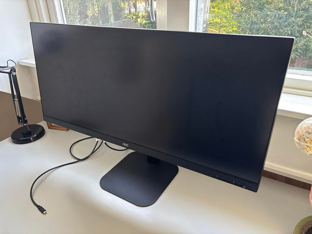 AOC 34 inch, flat monitor, usb C (laptop opladen), Ophalen, Full HD, Ultrawide, LED