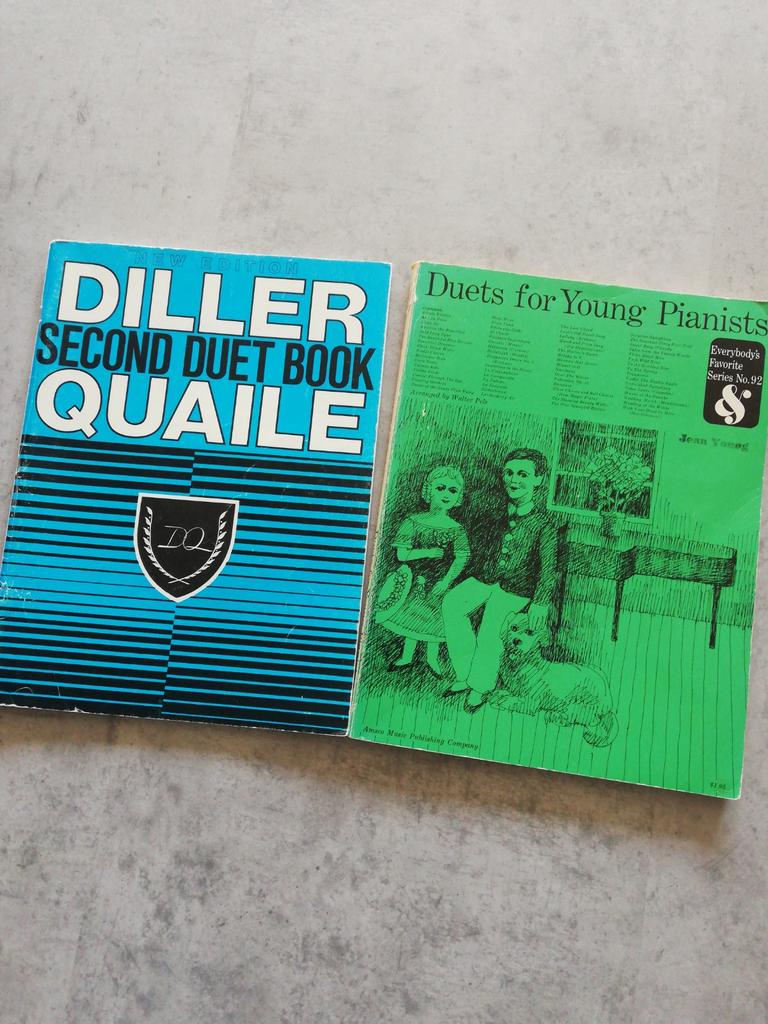 2 piano 4-mains boeken voor beginners, Klassiek, Les of Cursus, Ophalen of Verzenden, Zo goed als nieuw