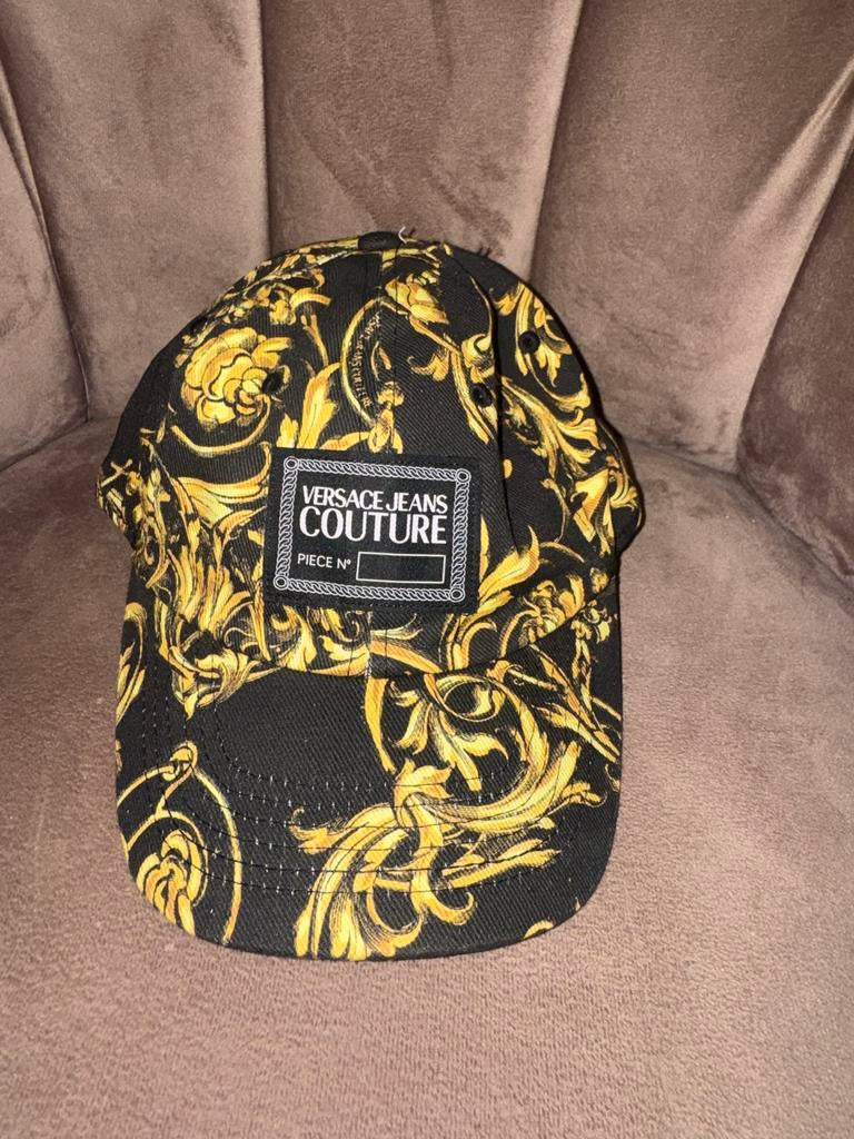 Versace Jeans Couture pet, Ophalen of Verzenden, Zo goed als nieuw, One size fits all, Pet