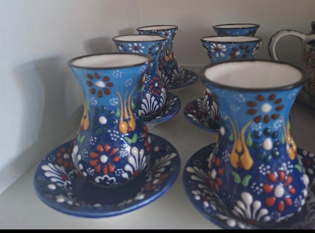 Kleurrijke set van 6 Turkse theekopjes met schotels, Huis en Inrichting, Keuken | Servies, Keramiek, Nieuw, Ophalen of Verzenden