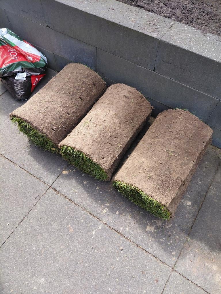 Drie rollen graszoden 3m2, Tuin en Terras, Gras en Kunstgras, Ophalen