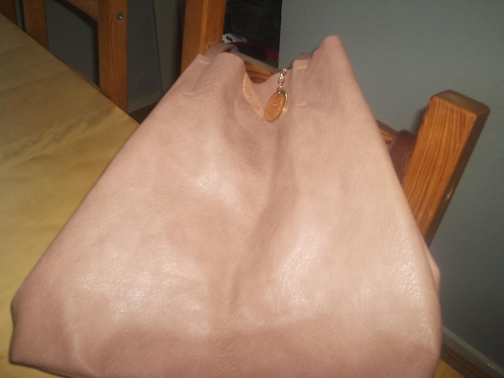 zgan leren shopper van BERSHKA, Ophalen of Verzenden, Zo goed als nieuw, Roze, Shopper