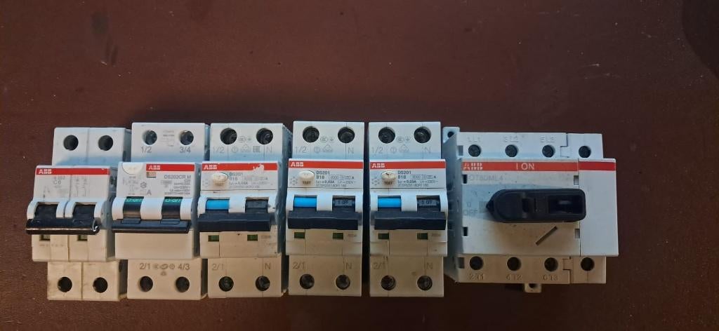 ABB aardlekschakelaars 5x, Ophalen of Verzenden, Nieuw