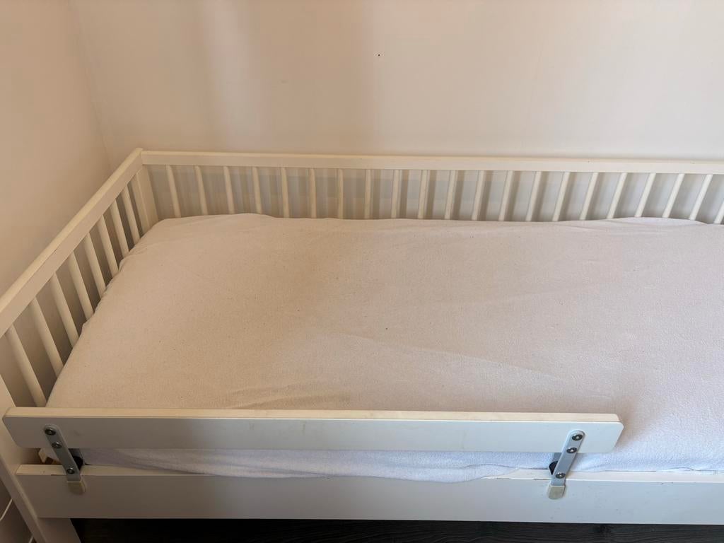 Ikea peuterbed 70x160 met matras, Kinderen en Baby's, Kinderkamer | Bedden, Ophalen, Gebruikt, 70 tot 85 cm, Matras