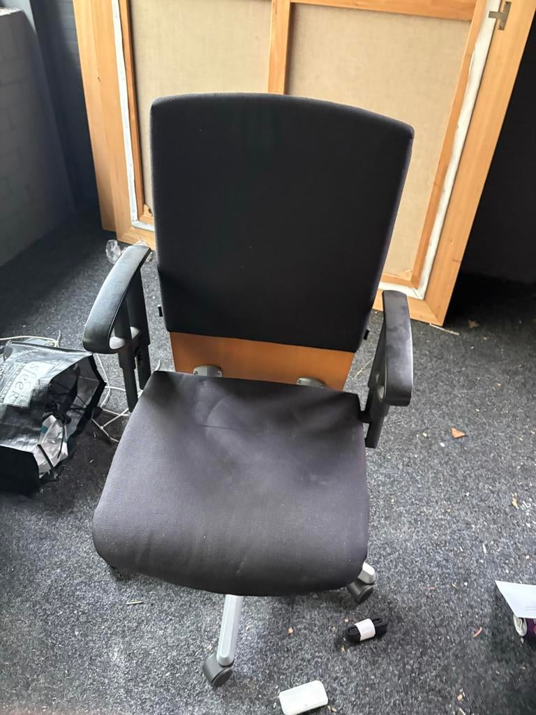 Zwarte bureaustoel, Ophalen, Gebruikt, Zwart, Bureaustoel
