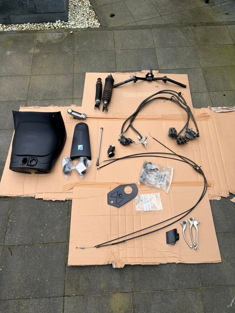 🔹 Kleine partij Piaggio/Vespa onderdelen, Ophalen of Verzenden, Piaggio