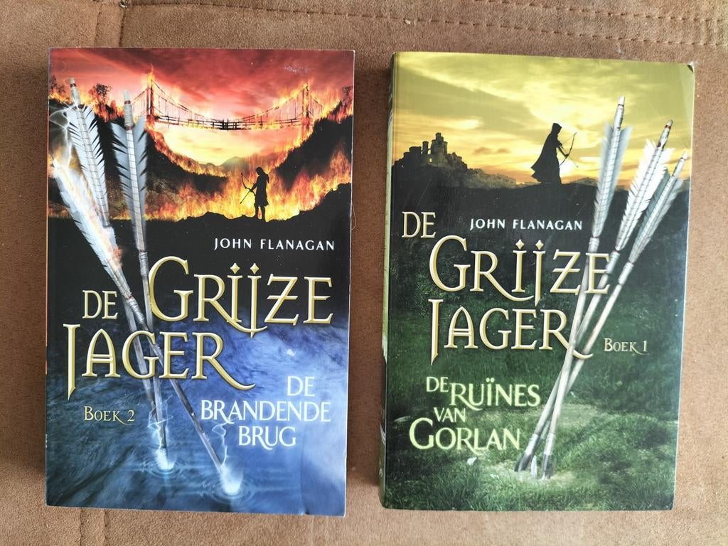 Grijze jager boek 1 en 2 €7,50 p st, Ophalen of Verzenden, Gelezen