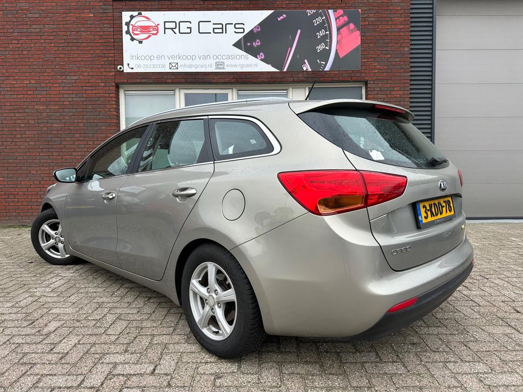 Kia Cee'd Sportswagon 1.6 GDI Comfort Pack / Airco / Cruise, Voorwielaandrijving, Euro 5, Gebruikt, 4 cilinders