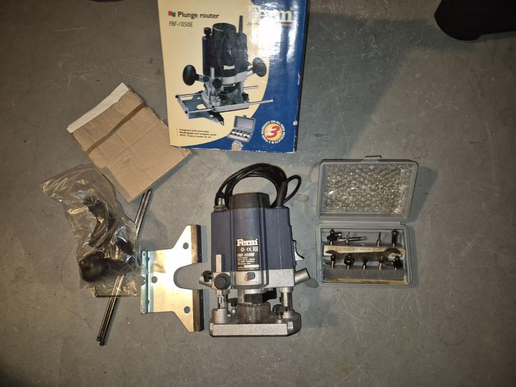 Ferm bovenfrees, Doe-het-zelf en Verbouw, Gereedschap | Freesmachines, Gebruikt, FERM, Ophalen of Verzenden, Bovenfrees