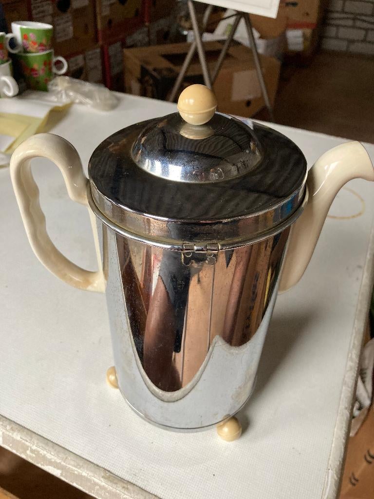 Petrus Regout porseleinen koffie pot., Antiek en Kunst, Ophalen of Verzenden