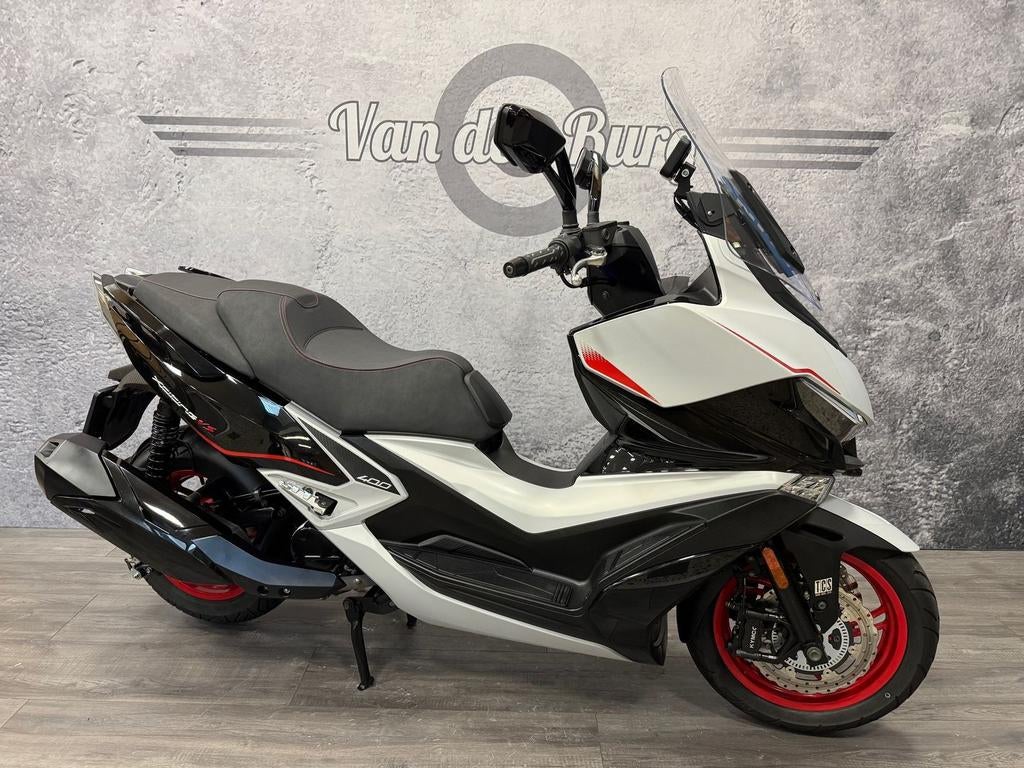 KYMCO XCITING VS 400 (2024), Motoren, 400 cc, Scooter, Kymco, Bedrijf