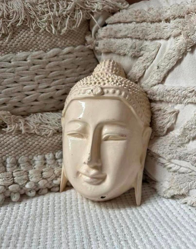 Zwaar masker van een buddha met ophangpunt - beige, Huis en Inrichting, Woonaccessoires | Boeddhabeelden, Ophalen of Verzenden