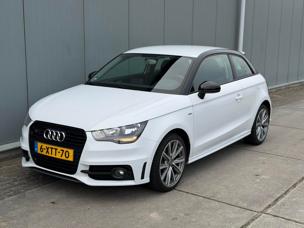 Audi A1 1.2 Tfsi 2014 S-Line Wit / NAP | Cruise, Voorwielaandrijving, Euro 5, Stof, Zwart