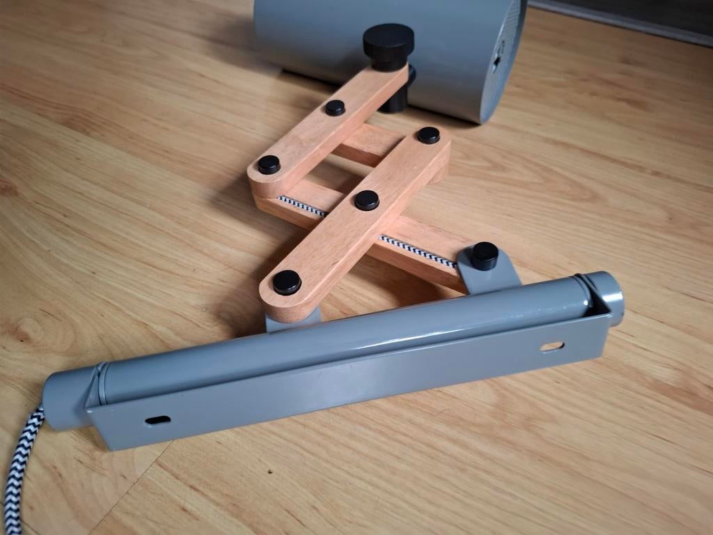 Zuiver Flex Wandlamp - Metaal & Hout, Dimbaar, Huis en Inrichting, Lampen | Wandlampen, Ophalen of Verzenden, Gebruikt, Hout, Modern, Scandinavisch, Industrieel