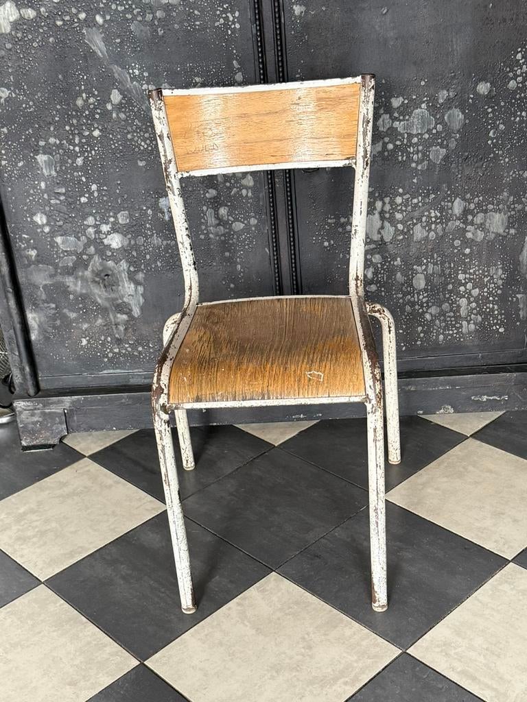 Oud stoeltje, Ophalen