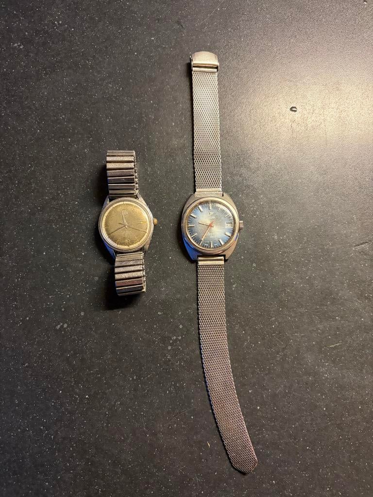 Twee vintage polshorloges, Enicar en Savicar, Staal, Met bandje, Polshorloge, 1960 of later