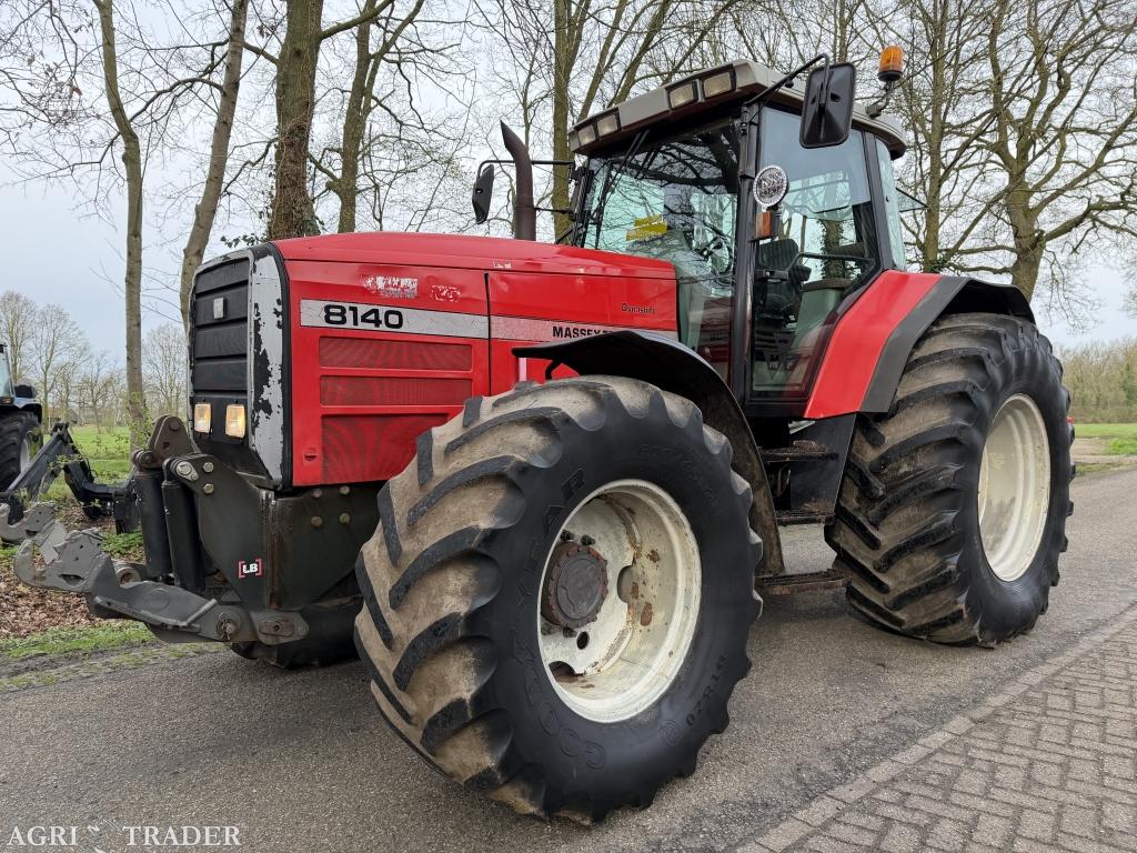 Massey Ferguson 8140 Dynashift, Zakelijke goederen, Agrarisch | Tractoren