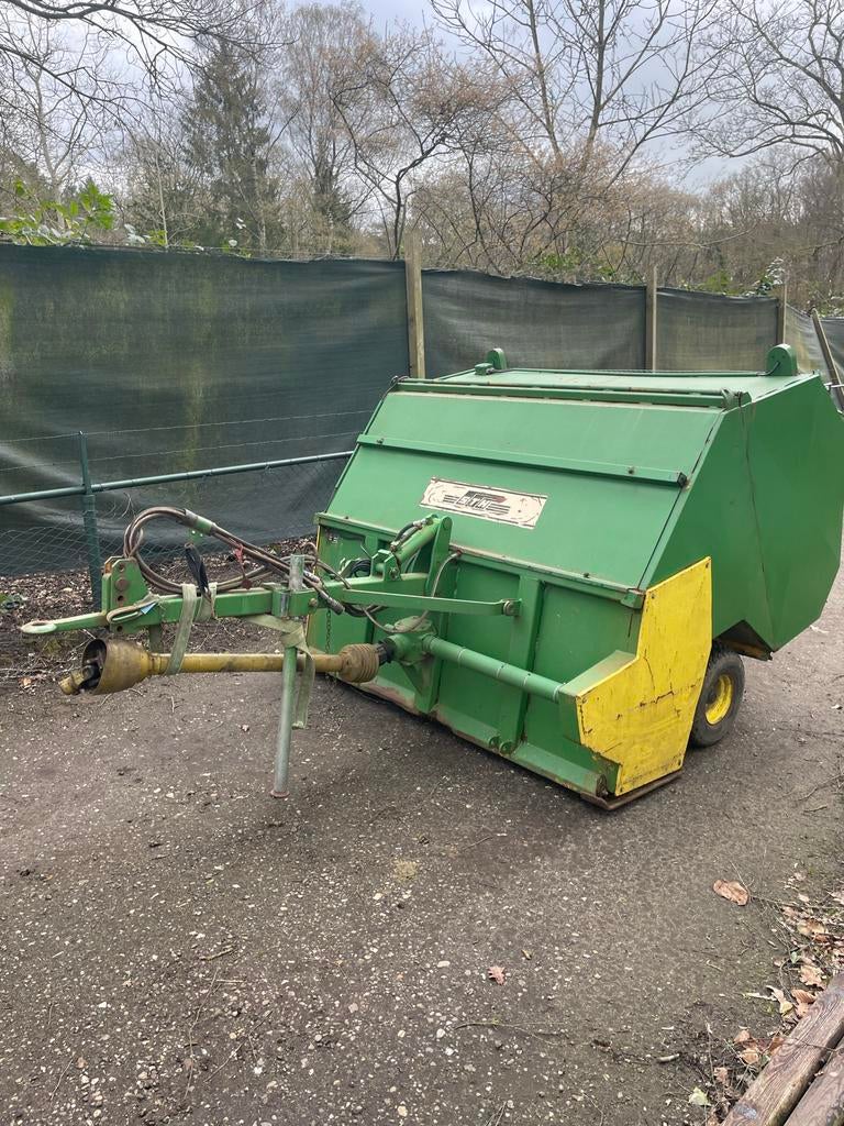 Sth veegmachine, Ophalen, Boomteelt, Weidebouw