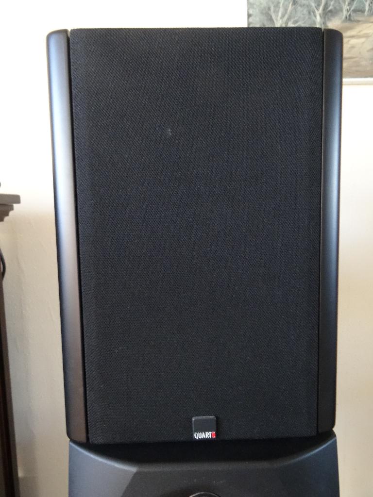 MB Quart 220, Audio, Tv en Foto, Luidsprekers, Zo goed als nieuw, 60 tot 120 watt, Front, Rear of Stereo speakers, Ophalen