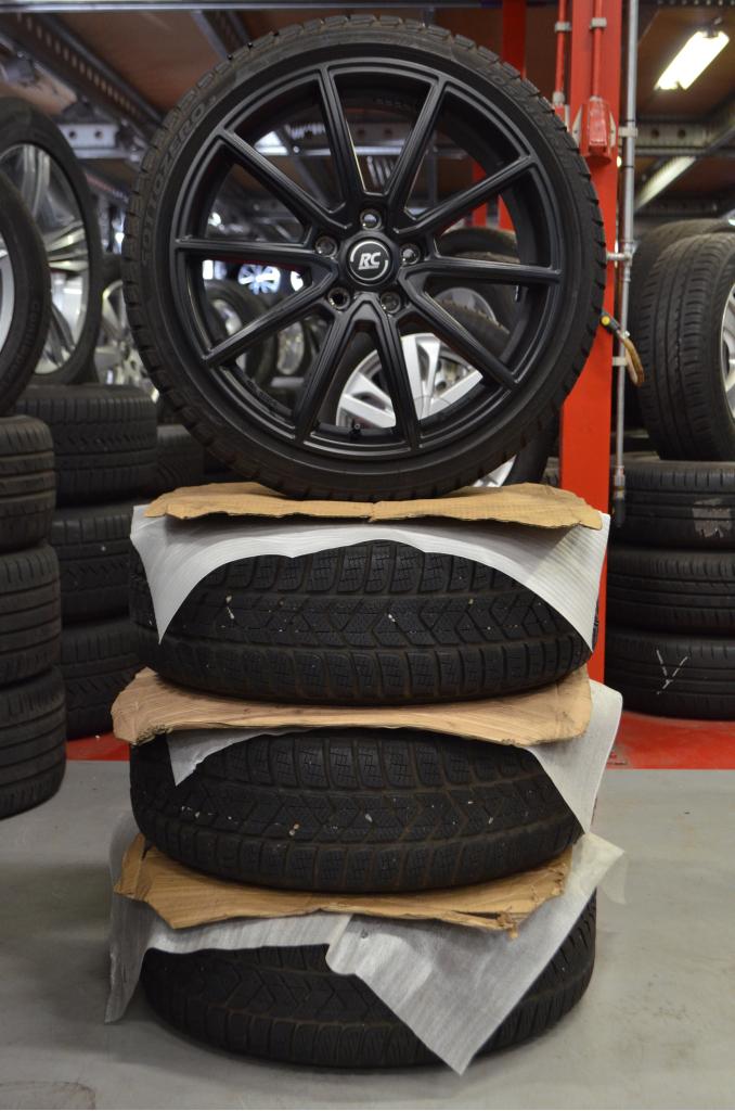 18" Mini Cooper Velgen 5x112 ET40 + Winterbanden + TPMS, Niet ingevuld, 18 inch, Gebruikt, Banden en Velgen